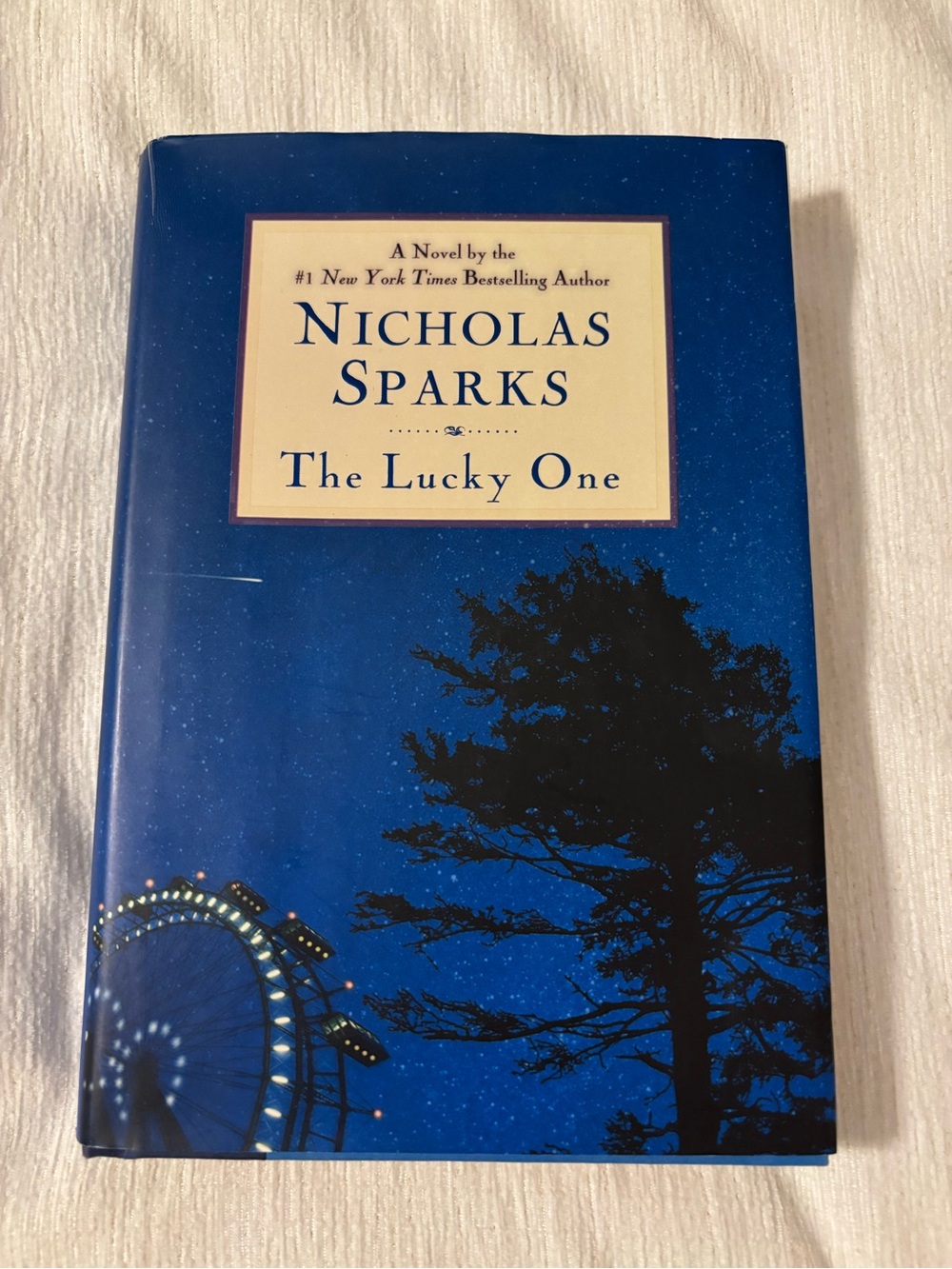 Nicholas Sparks "The Lucky One" Hardcover Book - Deep Blue Cover